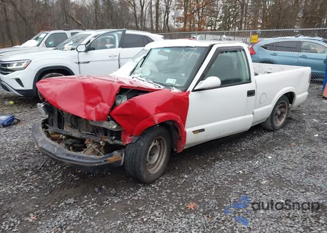 2000 Chevrolet S-10 from USA, damaged, VIN 1GCCS1452YK290678